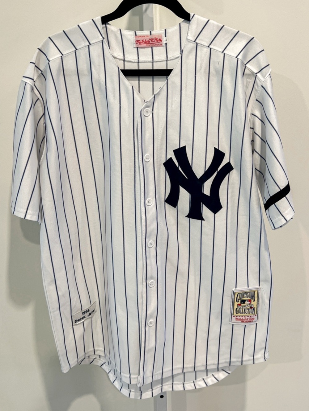 Derek Jeter 1995 New York Yankees Cooperstown Home White Pinstripe Jersey Large